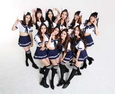 史上颜值最高——《冒险之光》全妹子客服团集