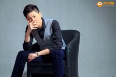 虎牙直播芜湖神卡牌助阵陈赫 尽显王者风范