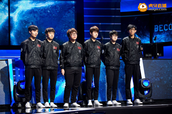 EDG训练赛备战S5 虎牙直播本月独家发送