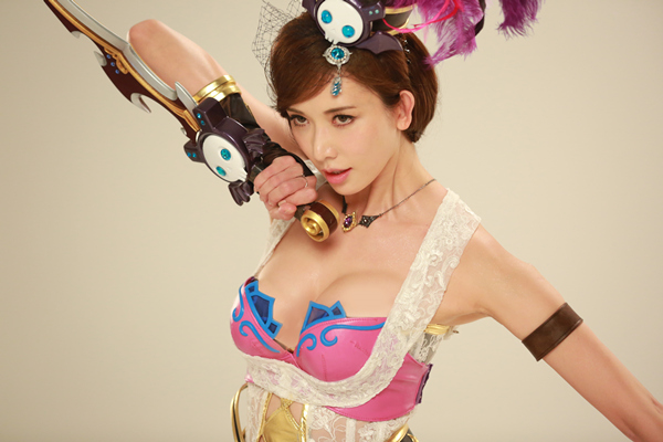 致命诱惑!林志玲cos《魔灵幻想》刺客职业演绎