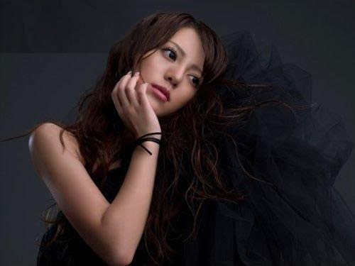 唯美歌姬阿兰实力演绎《霸道天下》，堪比天籁