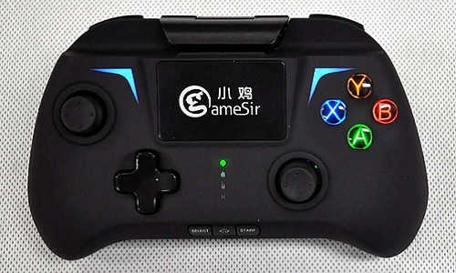 天拓游戏携手小鸡手柄 《刀锋无双》开启双手暴