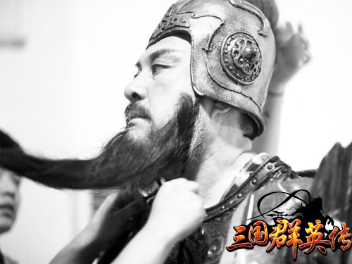 黑白范儿！《三国群英传》手游代言人陆树铭平