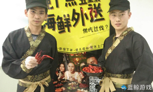 白发魔女传正版手游开测火爆，海鲜大餐“晚1点