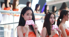 惊呆！新游手柄惊天大手笔 CJ现场人手一份免费